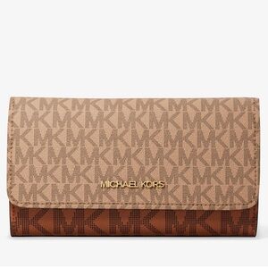 Michael Kors Jet Set Large Signature Logo TriFold Wallet Camel Multi